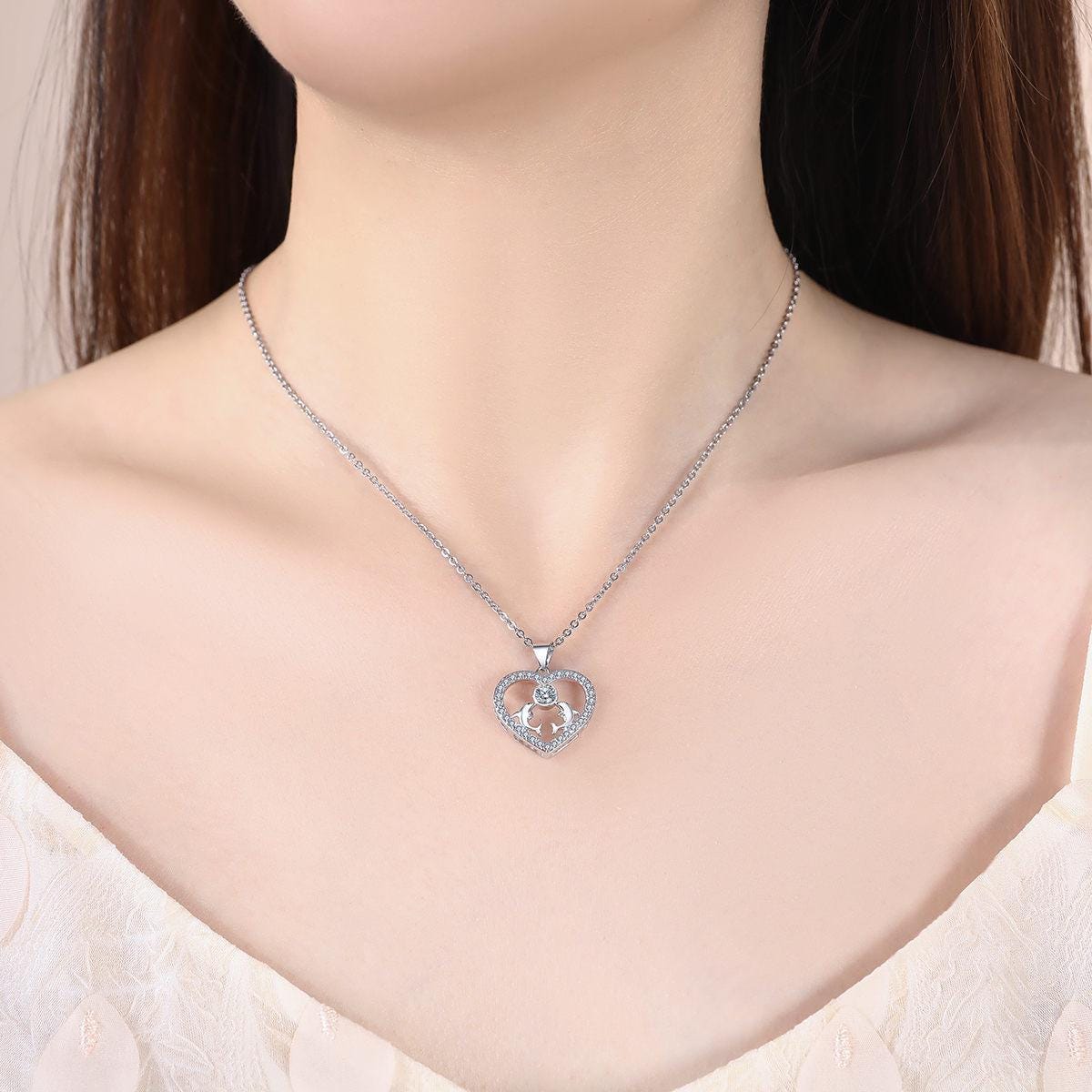 Amazing 14k White Gold Plated 5A Cubic Zirconia Love Dolphin Pendant Necklace