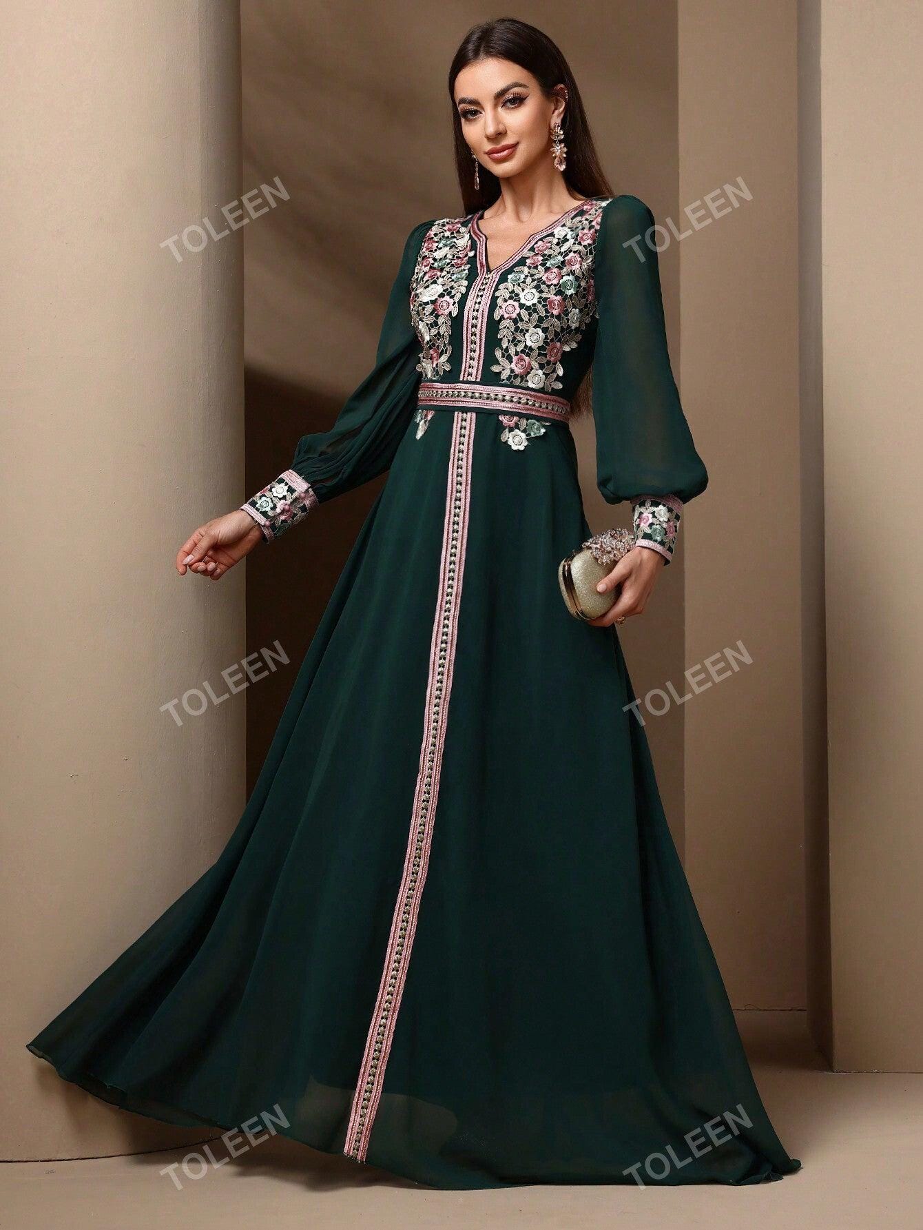 Women's Floral Embroidered Lantern Sleeve Arabian Modest Long Sleeve Dress Kaftan Arabian Dress